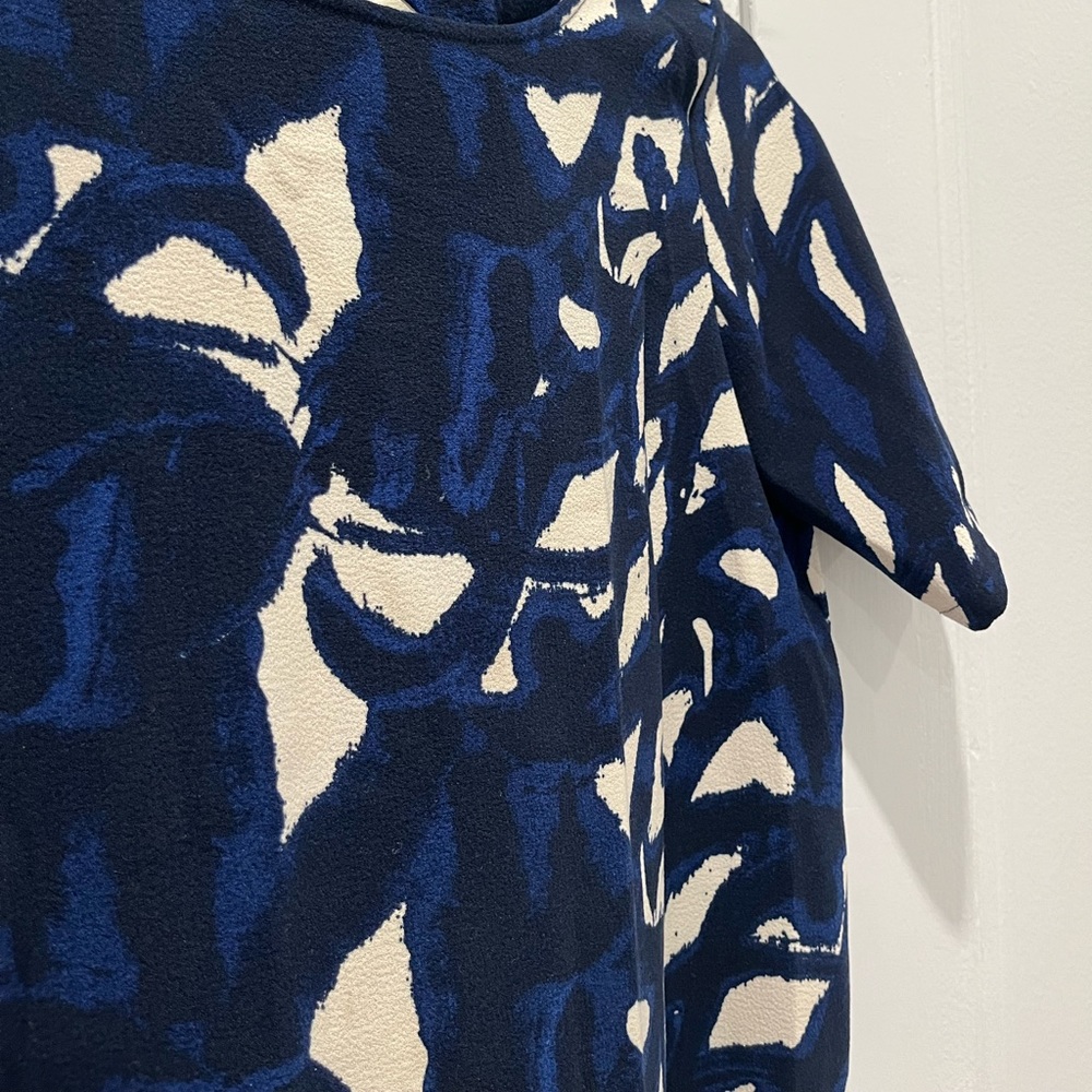 Colorblock Shift Dress - Size 38 - Pockets, Wrinkle Free - Picture 2 of 7
